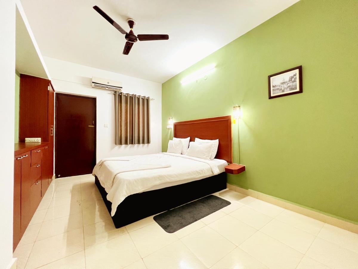 Royal Orbit Resort Agonda Exteriör bild