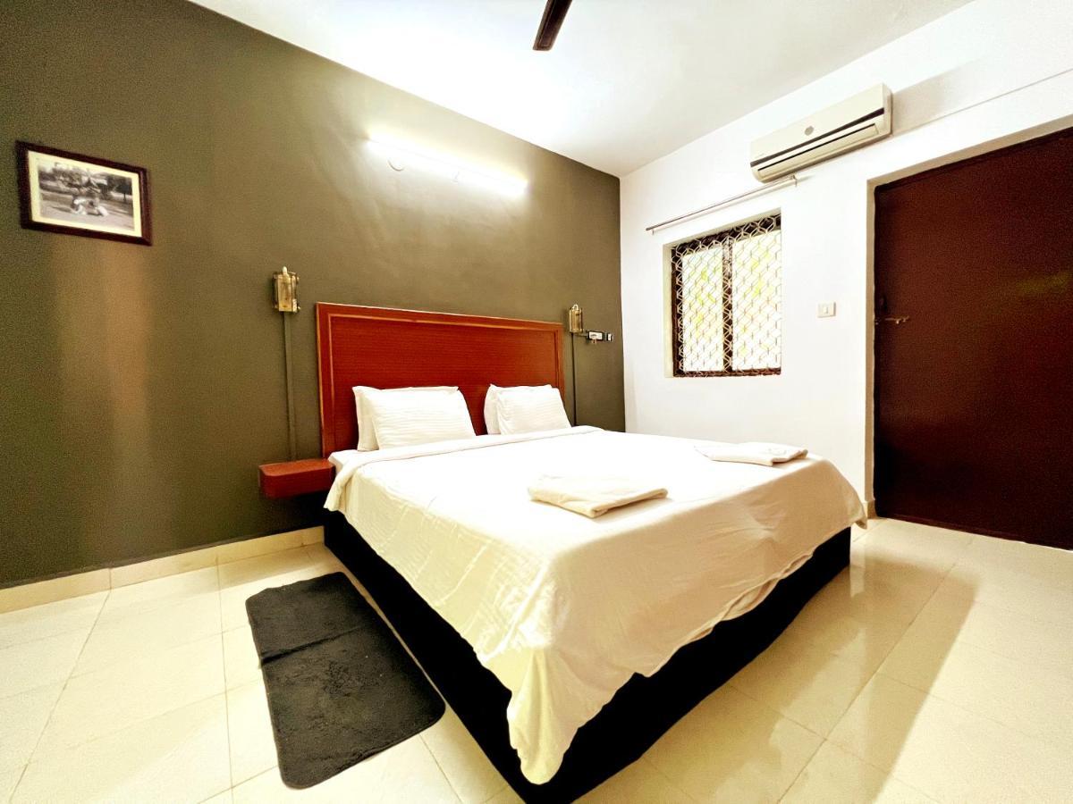 Royal Orbit Resort Agonda Exteriör bild